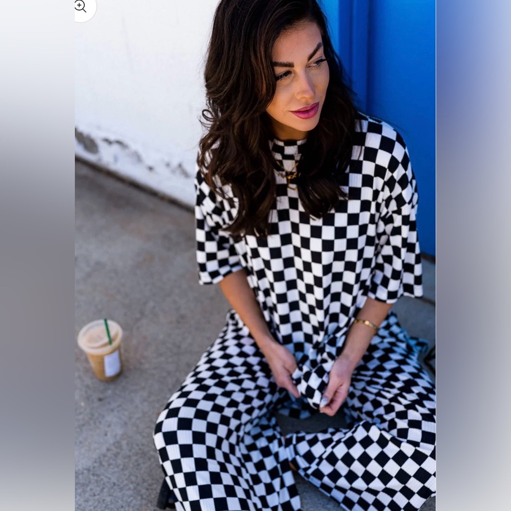 Dressed in LALA Black and White Checkered Ribbed Playsuit
